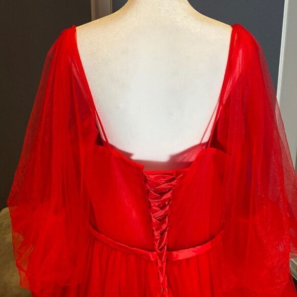 Women’s Red Prom Party Formal Dress With Corset Back and Leg Slit Size 16 NWOT - Picture 8 of 12
